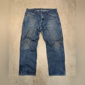 Wrangler 31MWBPW Mens 40x30 (39x29) Relaxed Fit Blue Jeans Flaws Stain